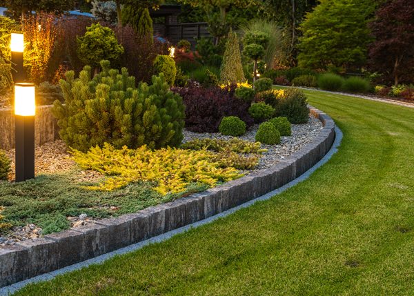 clintar landscape commercial edging and turf care